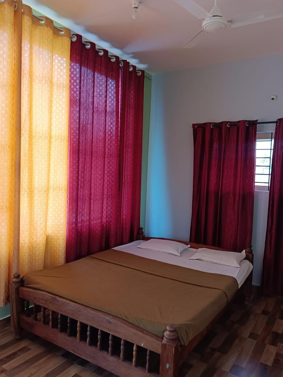 Venissa Serviceapartment Chikmagalūr Extérieur photo